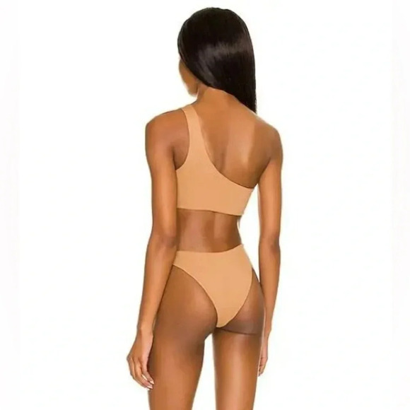L*Space x Tessa Brooks Tessa One Piece, camel - Picture 10 of 13